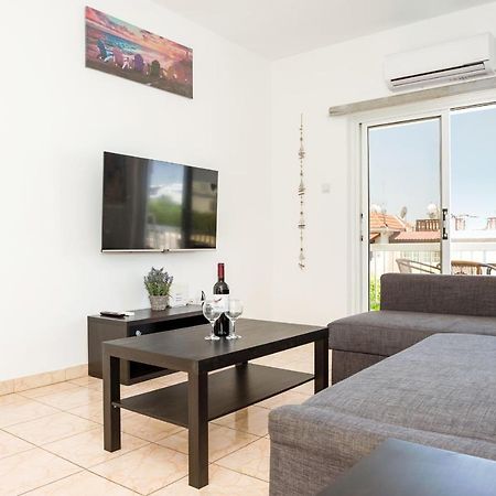 Mynapa Apartments أيا نابا المظهر الخارجي الصورة