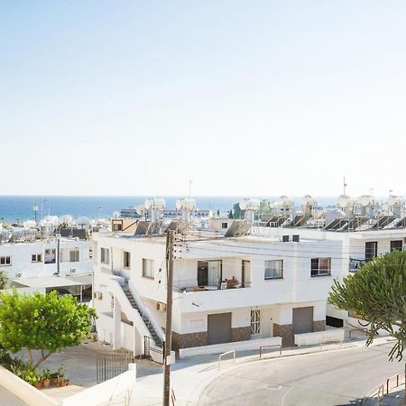 Mynapa Apartments أيا نابا المظهر الخارجي الصورة