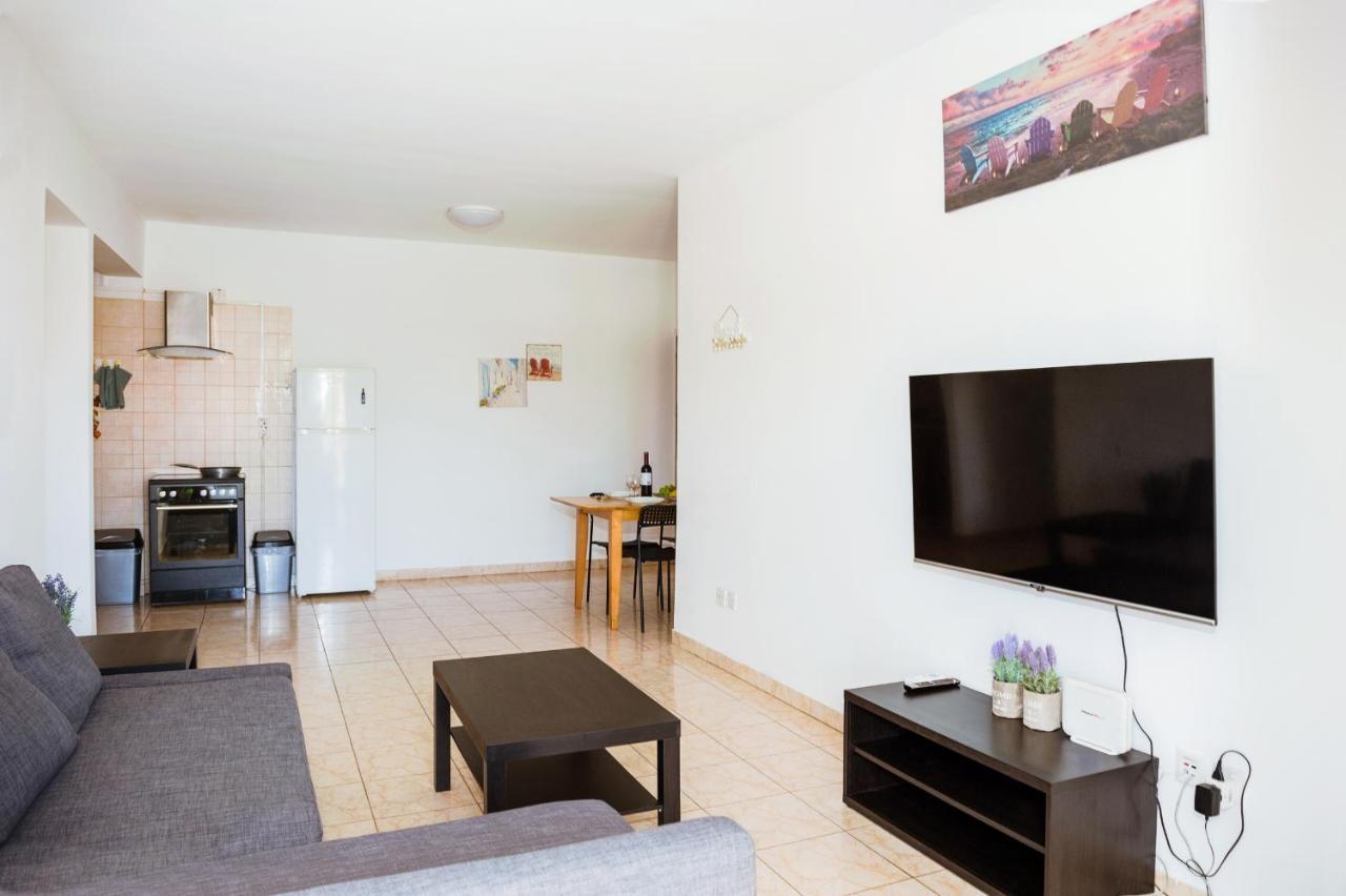 Mynapa Apartments أيا نابا المظهر الخارجي الصورة