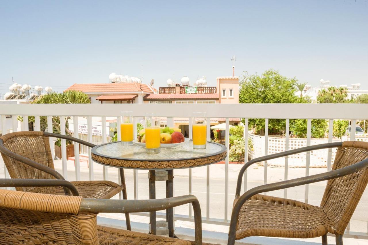 Mynapa Apartments أيا نابا المظهر الخارجي الصورة