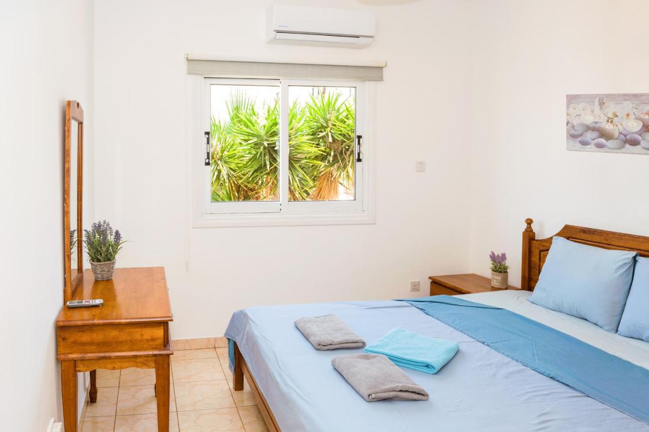 Mynapa Apartments أيا نابا المظهر الخارجي الصورة