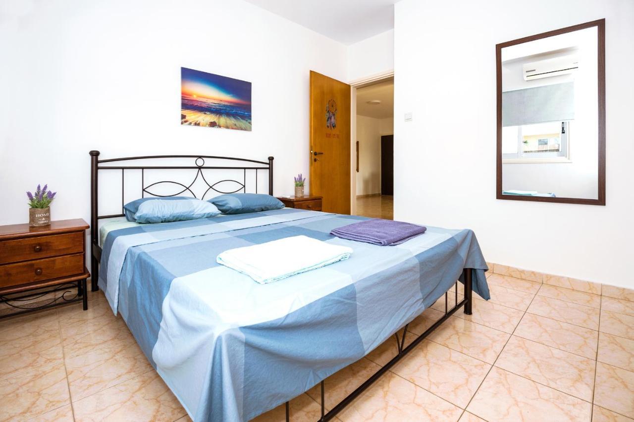 Mynapa Apartments أيا نابا المظهر الخارجي الصورة