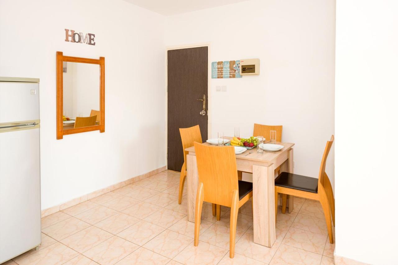 Mynapa Apartments أيا نابا المظهر الخارجي الصورة